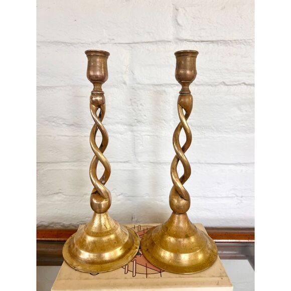 Twisted Brass Candle Holders, Vintage Matching Candlestick Holders - Picture 9 of 11